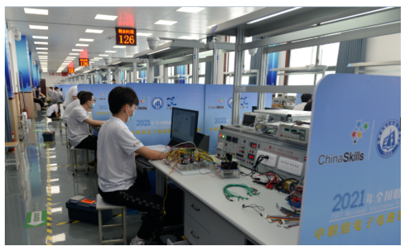 國賽動態(tài) | 2021年全國職業(yè)院校技能大賽【中職組】電子電路裝調(diào)與應(yīng)用賽項(xiàng)·比賽實(shí)況